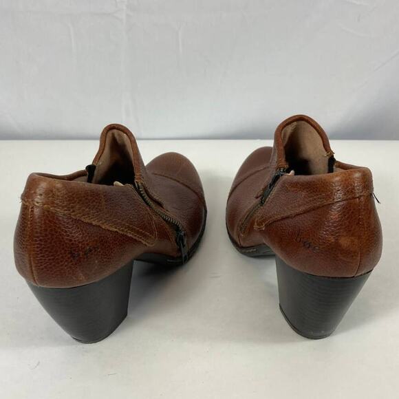 BOC Born Concept Brown Leather Clogs Women's SZ 8 Mules Shoes C48706 - Picture 5 of 8